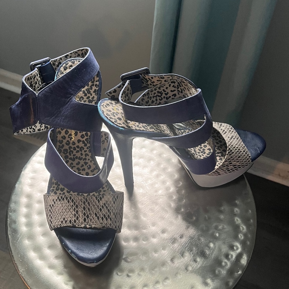 Navy and snakeskin 4in. sandals